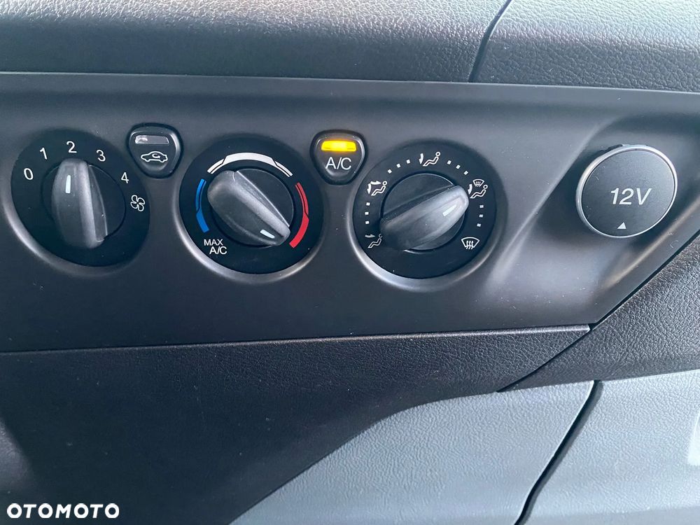 Ford Transit Custom - 11