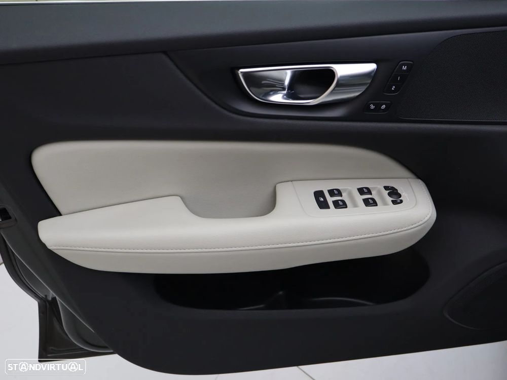 Volvo V60 2.0 T6 AWD TE Inscription - 21