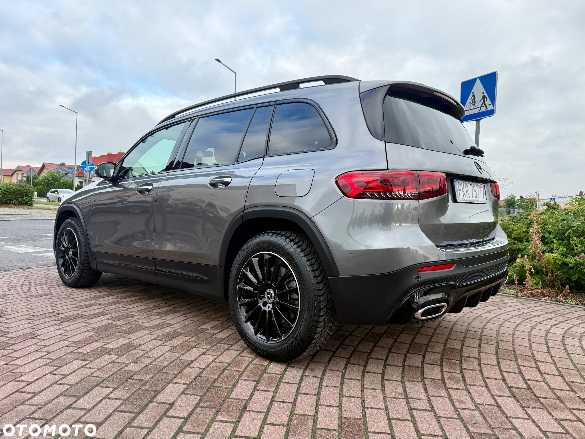 Mercedes-Benz GLB 200 d AMG Line 8G-DCT - 32