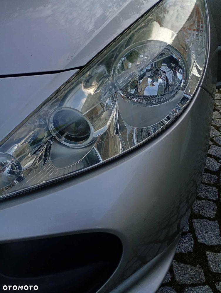 Peugeot 207 1.6 HDi 16V Sporty - 24