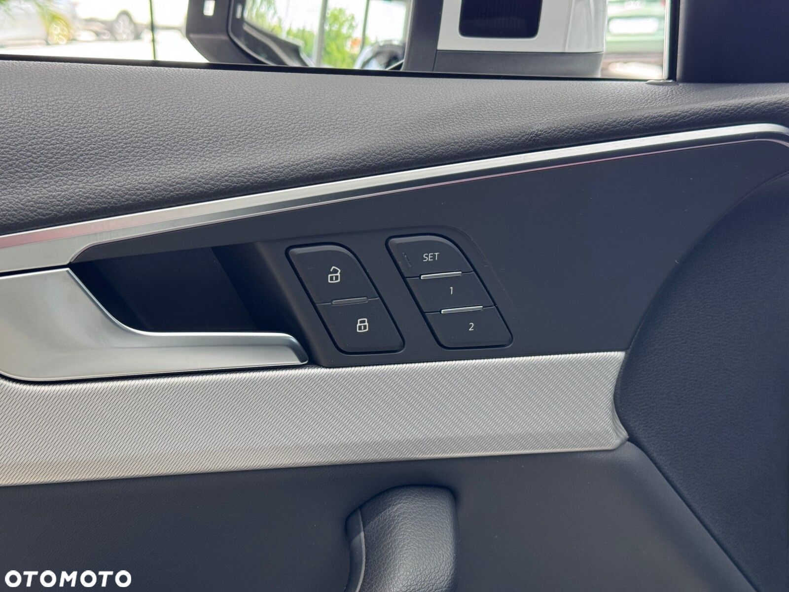 Audi A4 Allroad - 23