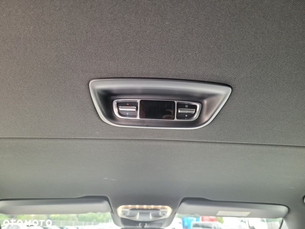 Mercedes-Benz Klasa V 250 d 4-Matic Avantgarde 7G-Tronic (d³ugi) - 27