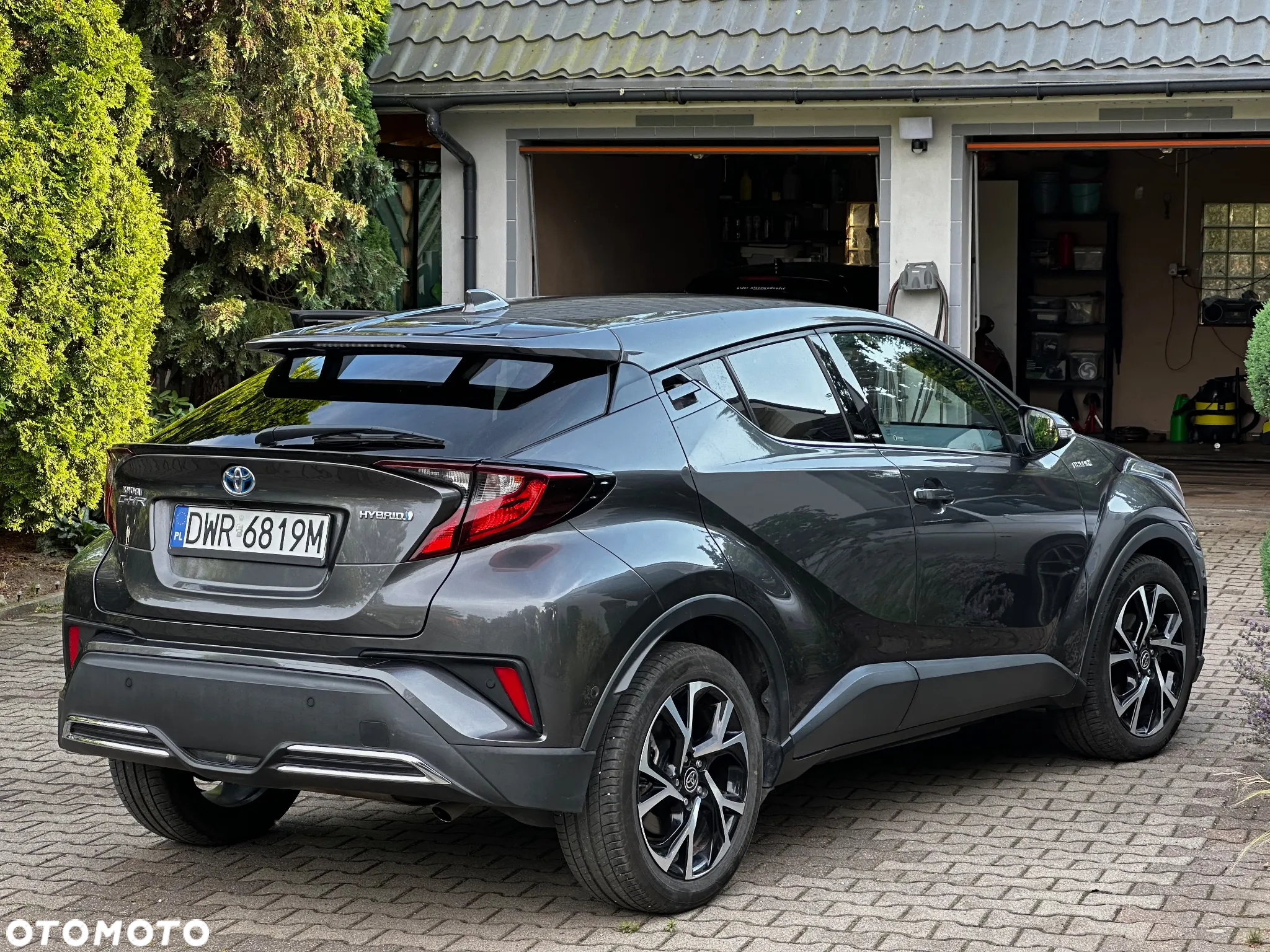 Toyota C-HR 2.0 Hybrid Style - 2