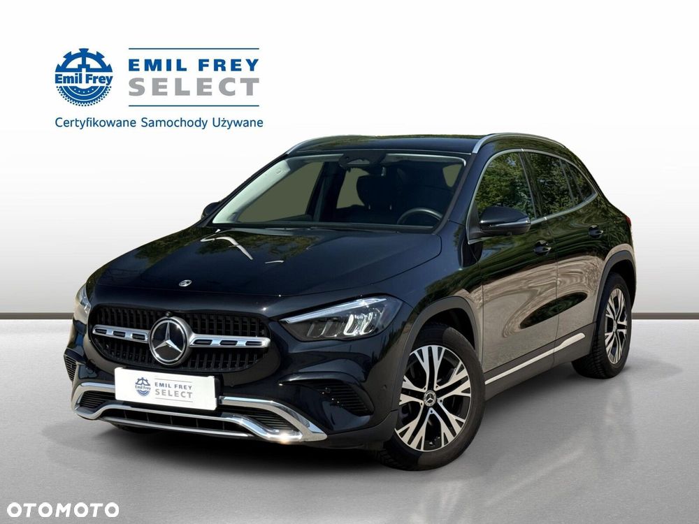 Mercedes-Benz GLA - 2