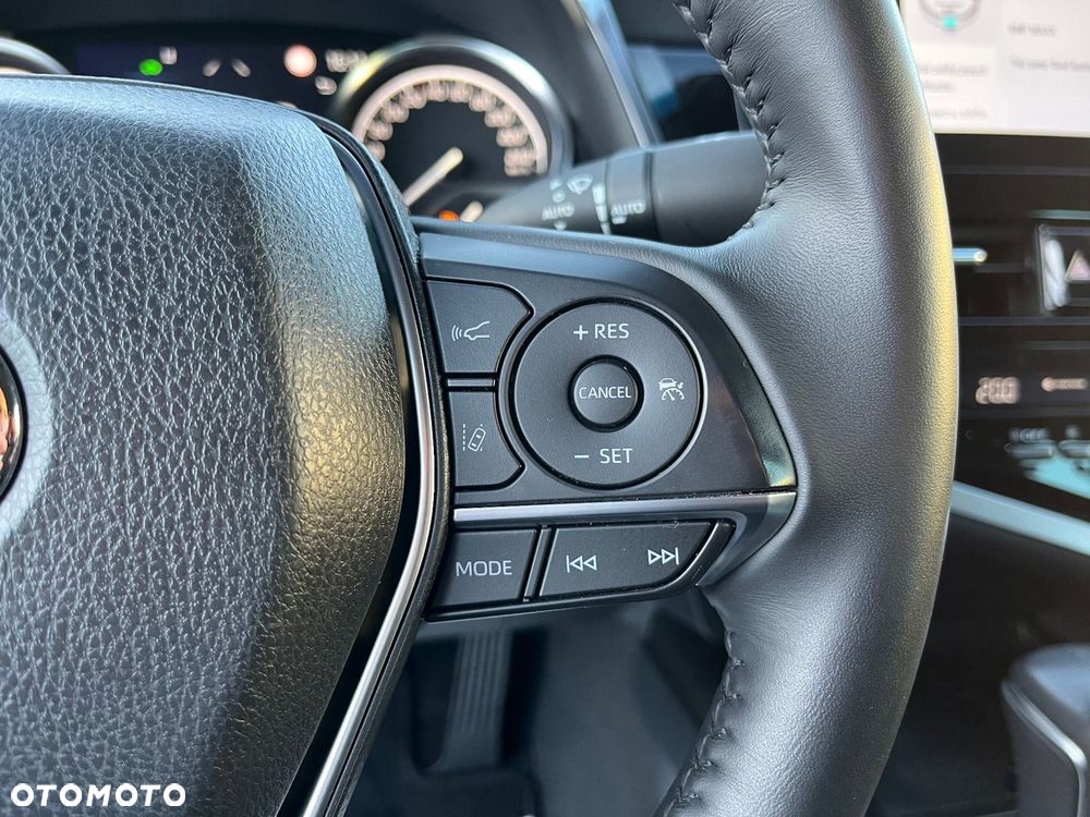 Toyota Camry 2.5 Hybrid Comfort CVT - 13