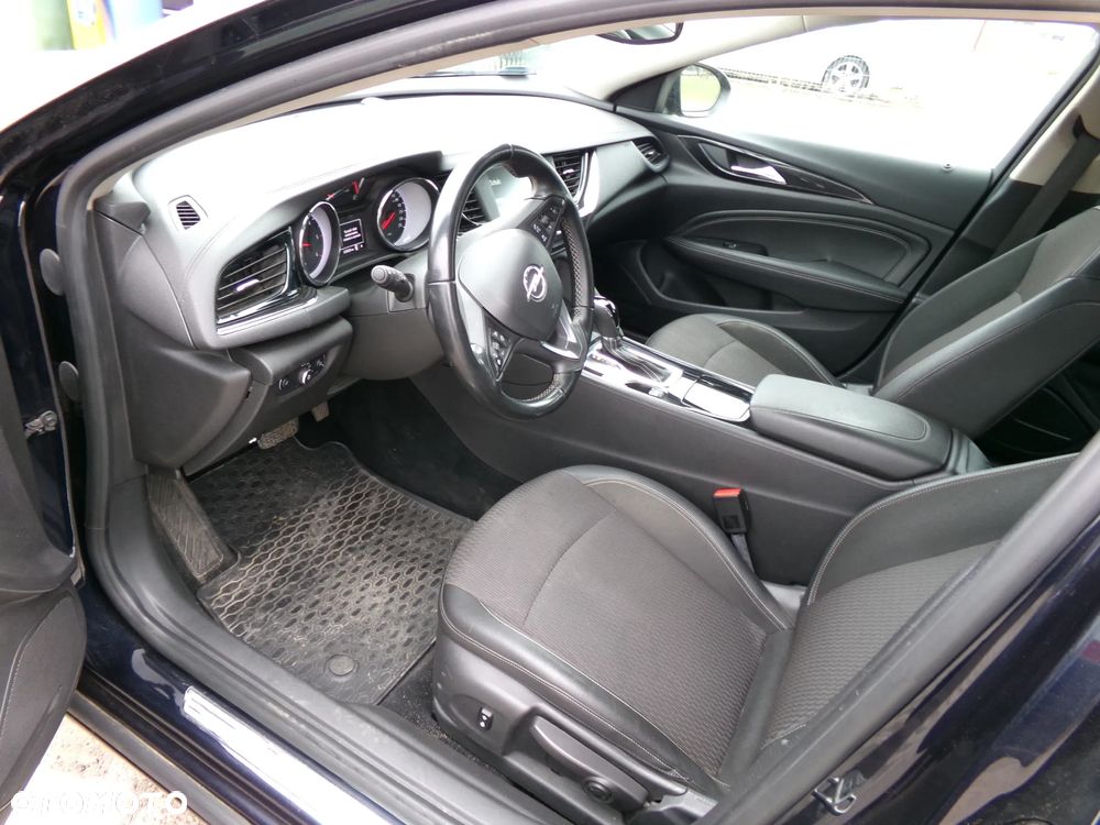 Opel Insignia 2.0 CDTI automatik Sport - 4
