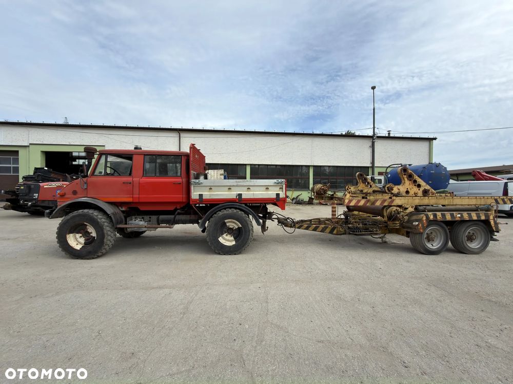 Mercedes-Benz UNIMOG - 2