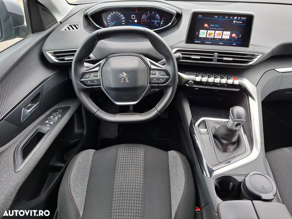 Peugeot 3008 - 13