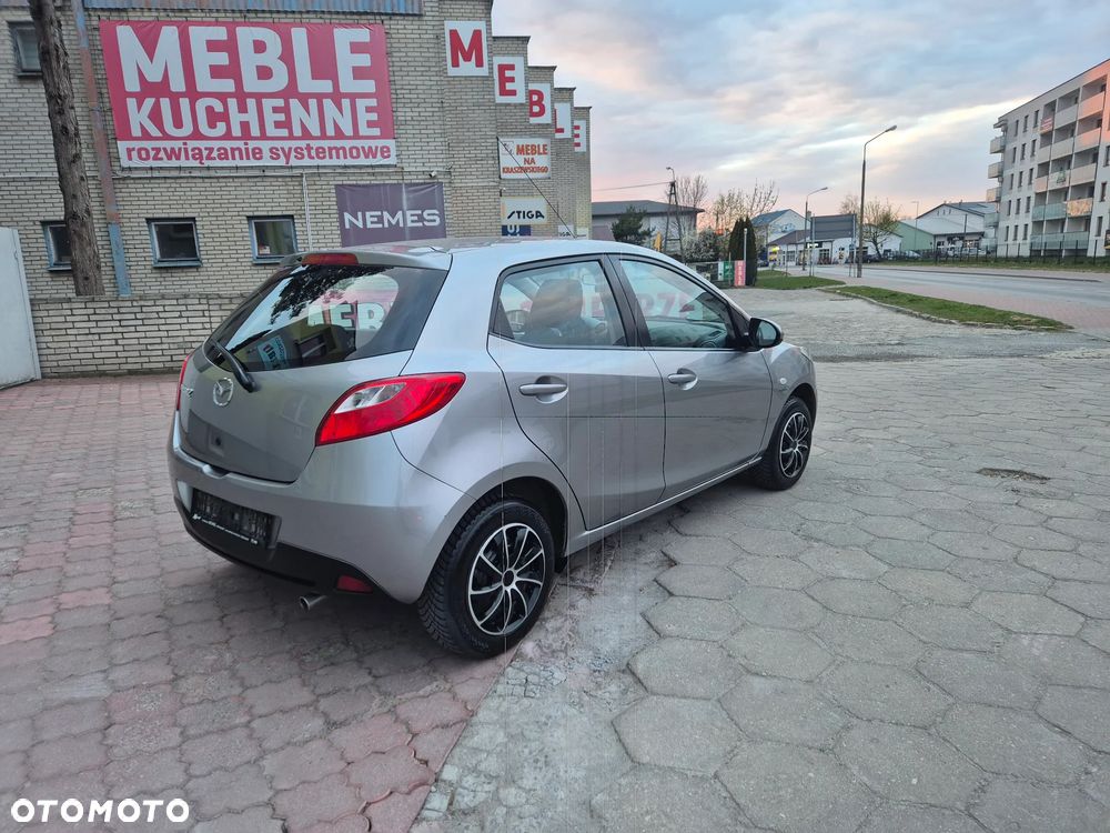 Mazda 2 1.3 MZR Active - 8