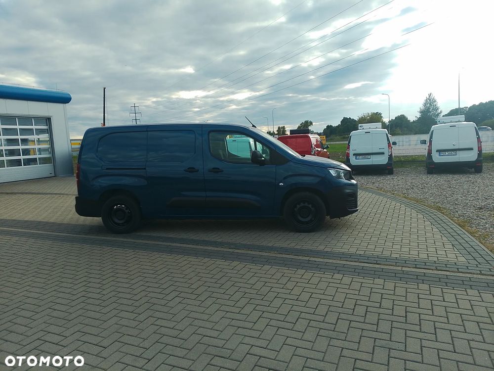 Toyota Proace Partner Berlingo Combo Doblo L2 Izoterma Chłodnia Salon PL półka Inox 3 osoby 2,5 DMC - 8