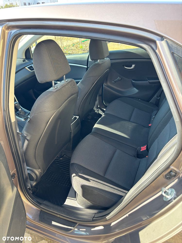 Hyundai i30 1.4 Classic - 14