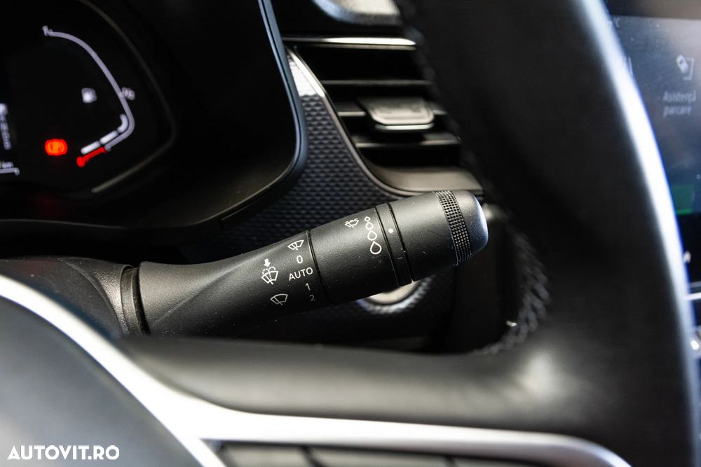 Renault Arkana E-TECH 145 Evolution - 21