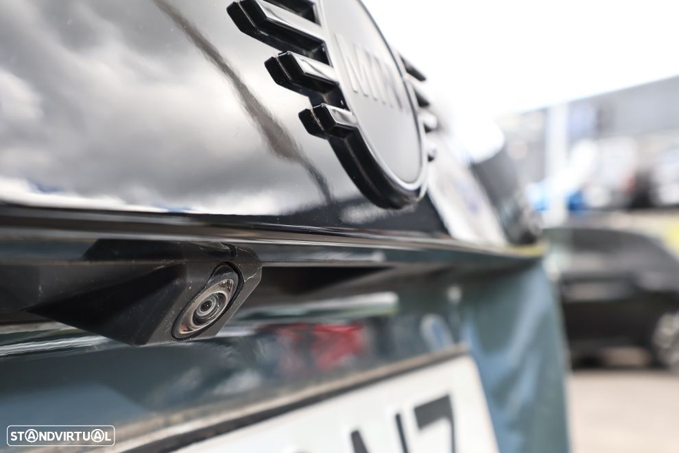 MINI Countryman Cooper SE Premium Classic Auto - 6