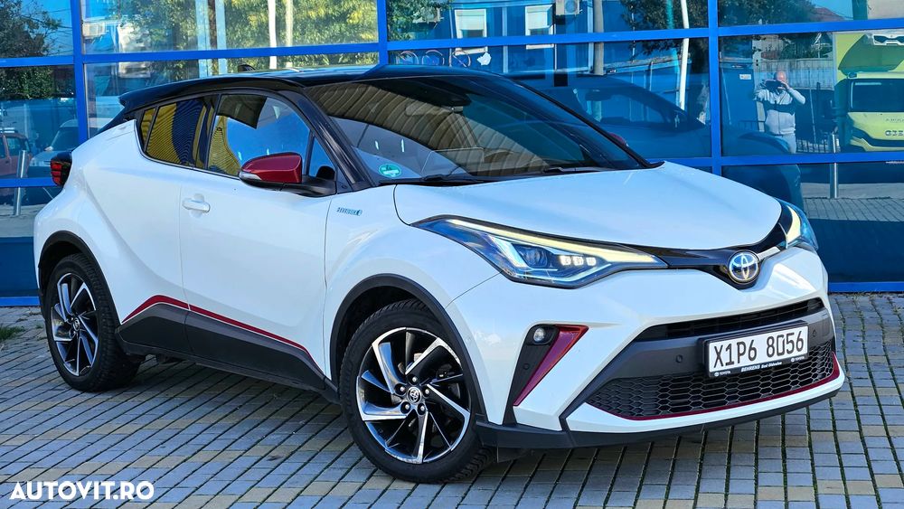Toyota C-HR 2.0 Hybrid Lounge Premiere - 1