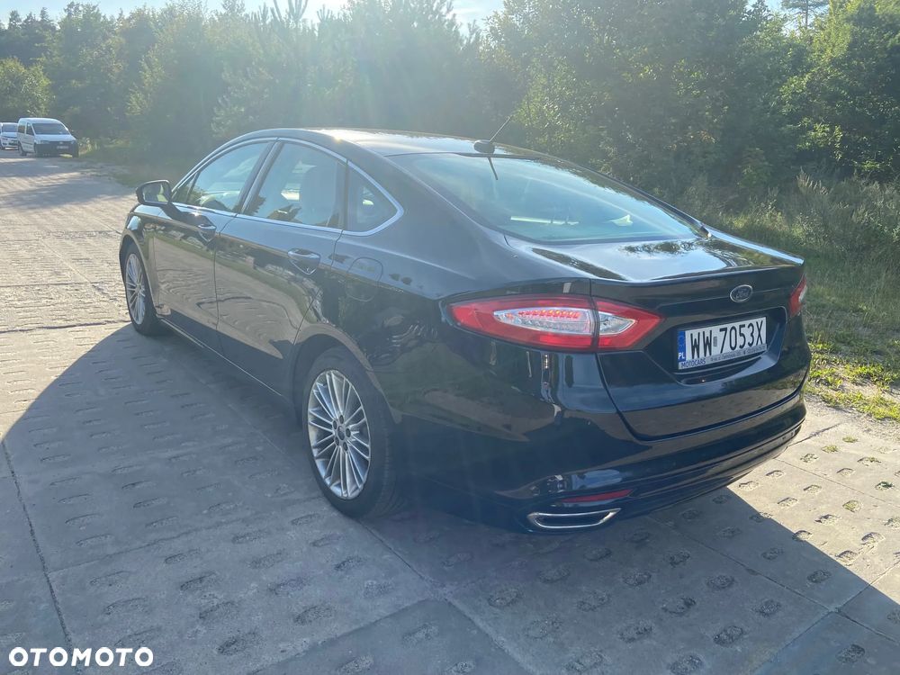 Ford Fusion 2.0 EcoBoost Titanium - 6