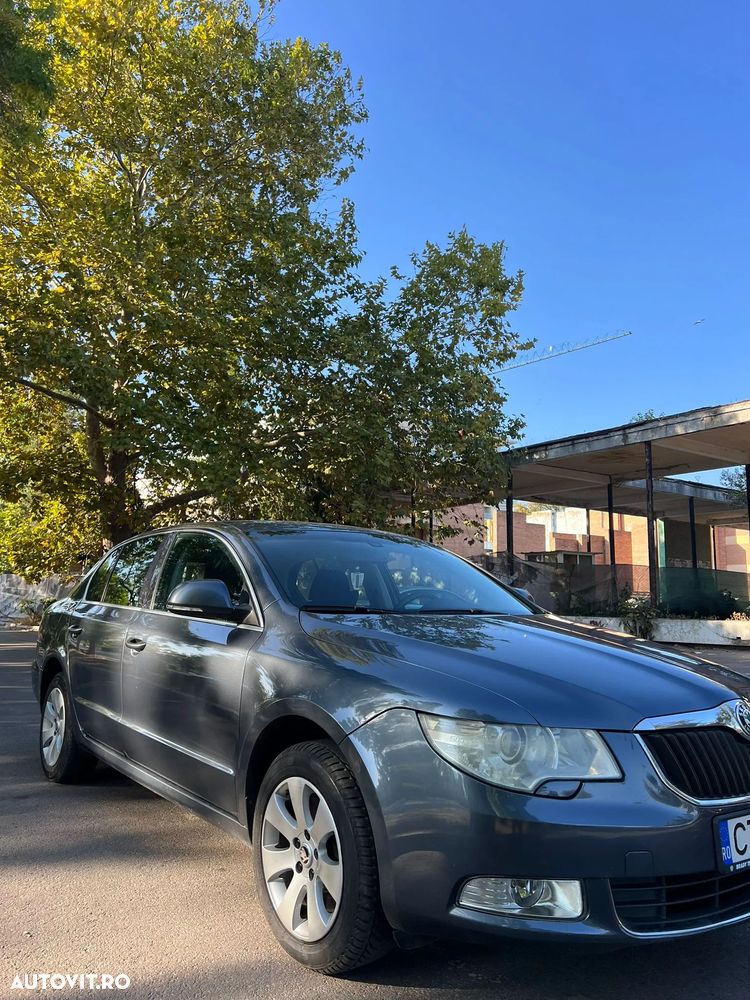 Skoda Superb 2.0 TDI Ambition - 3