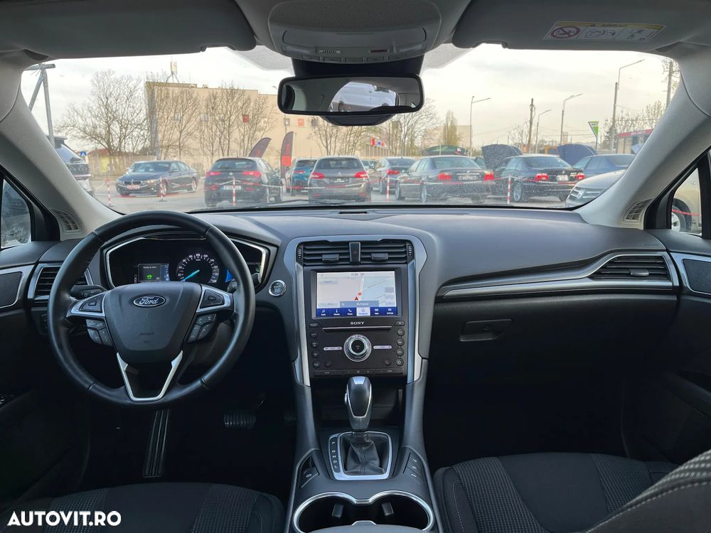 Ford Mondeo 2.0 HEV Titanium - 6