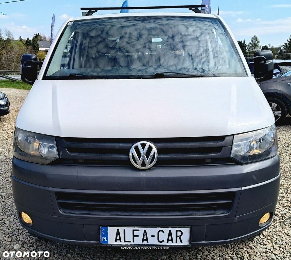 Volkswagen Transporter - 2