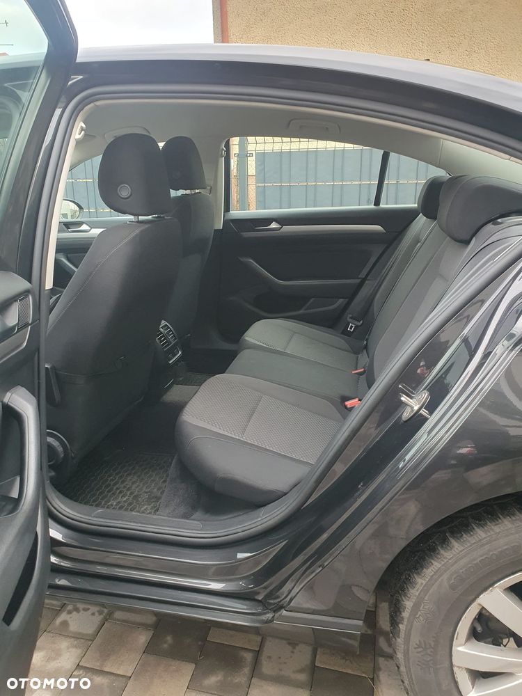 Volkswagen Passat 2.0 TDI BMT Comfortline DSG7 - 13