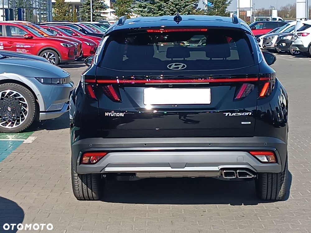 Hyundai Tucson - 8