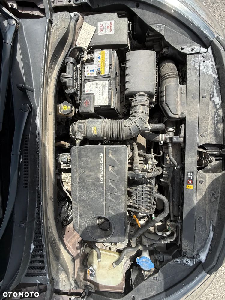 Kia Ceed 1.4 T-GDI L Business Line - 14