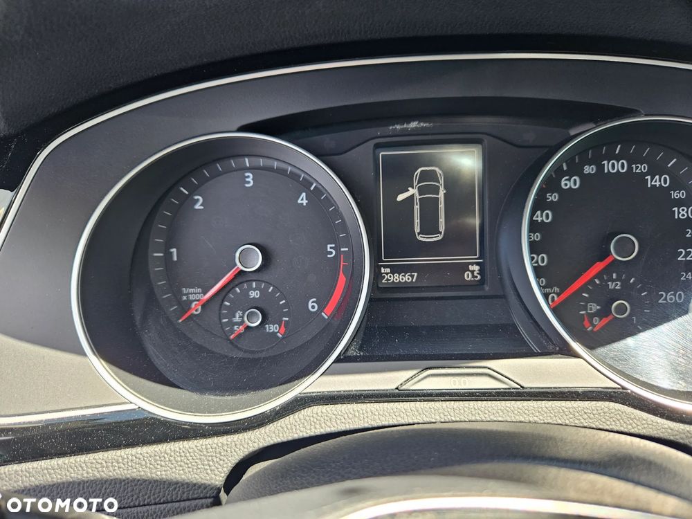 Volkswagen Passat 1.6 TDI (BlueMotion Technology) DSG Comfortline - 19