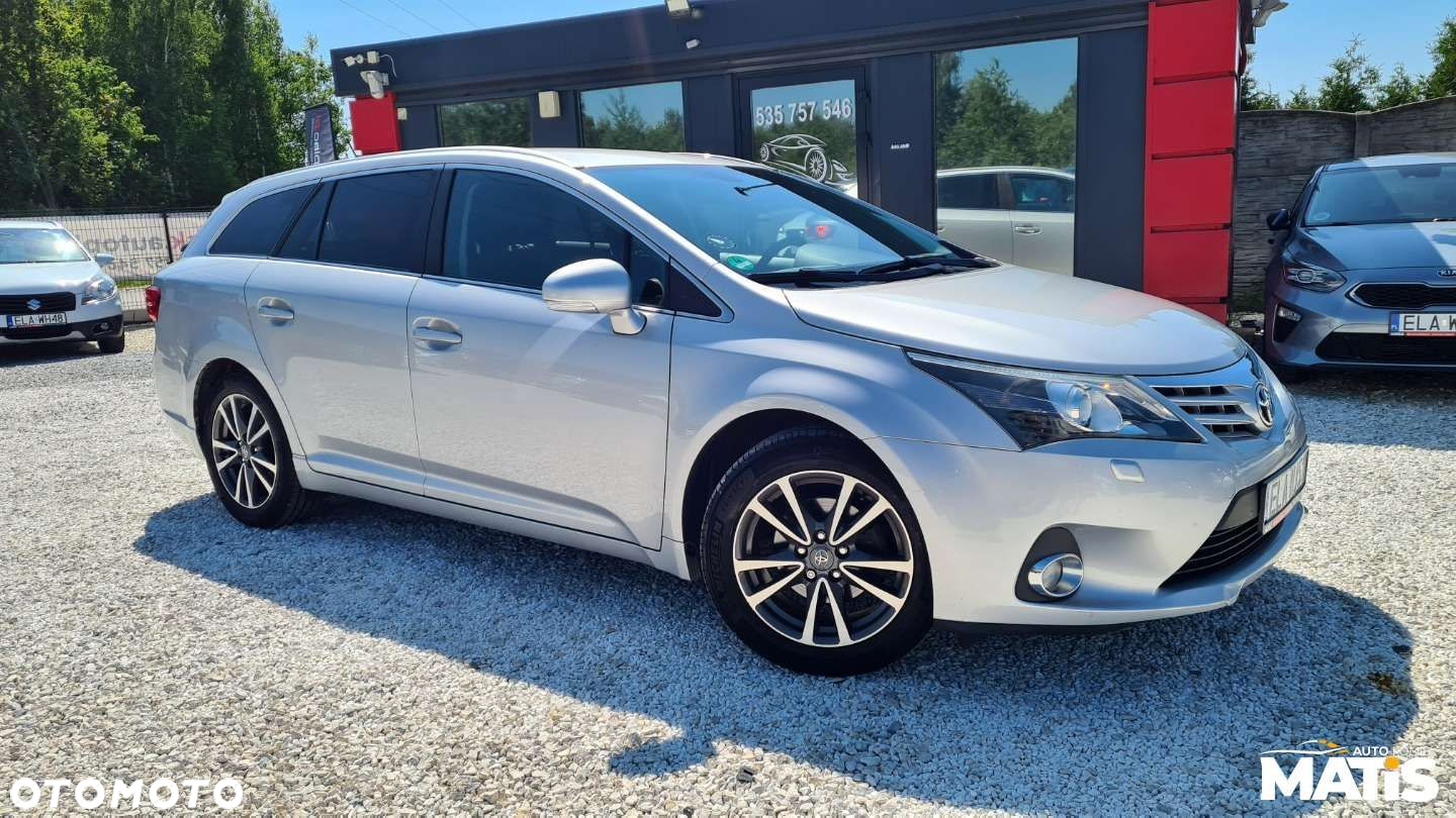 Toyota Avensis - 28