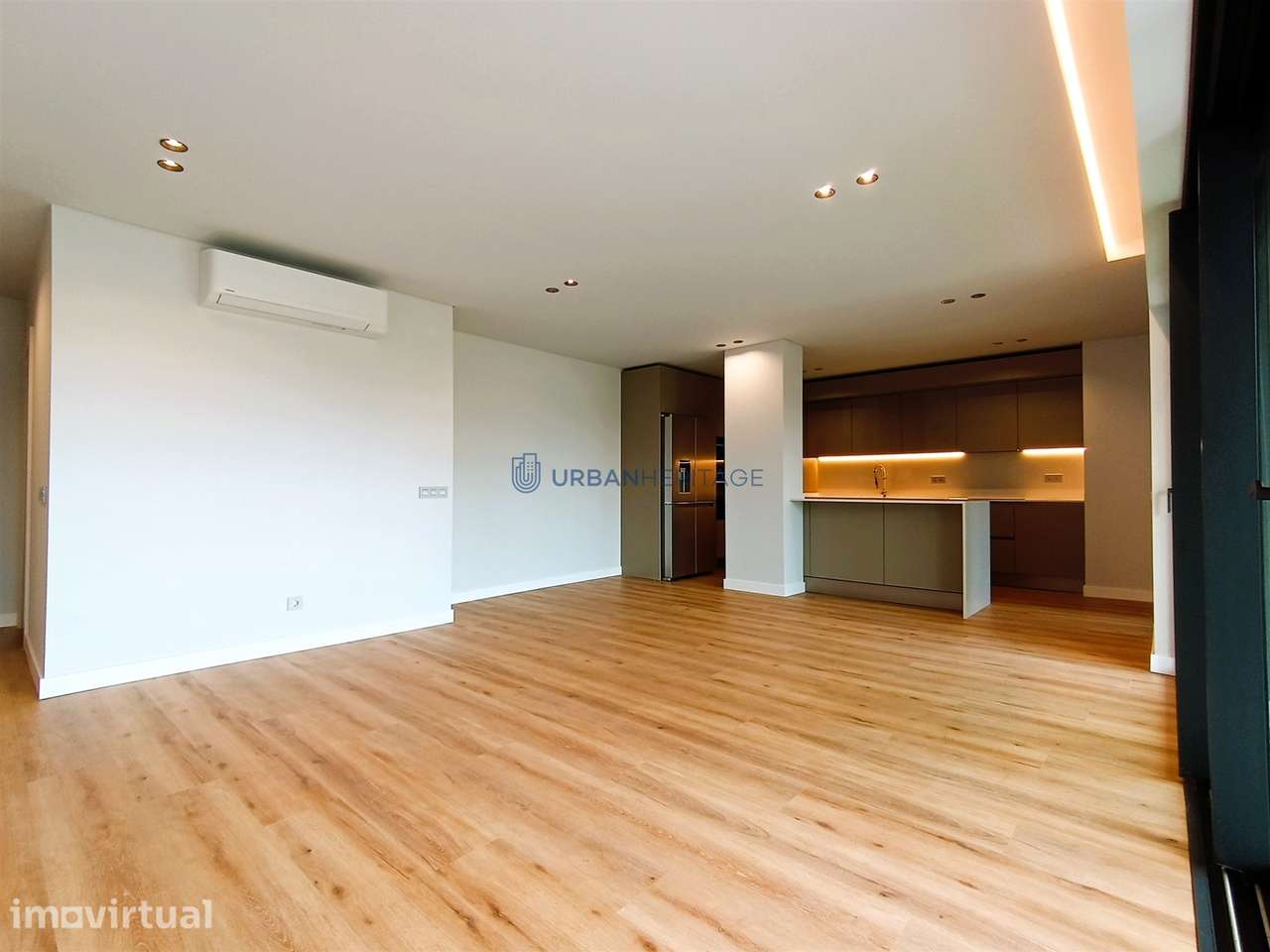 Apartamento T3 Venda em Faro (Sé e São Pedro),Faro - Grande imagem: 3/25
