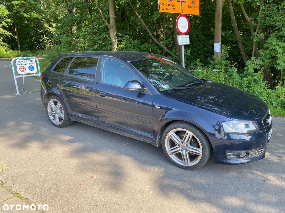 Audi A3 Sportback 2.0 TDI DPF S tronic Ambiente - 3
