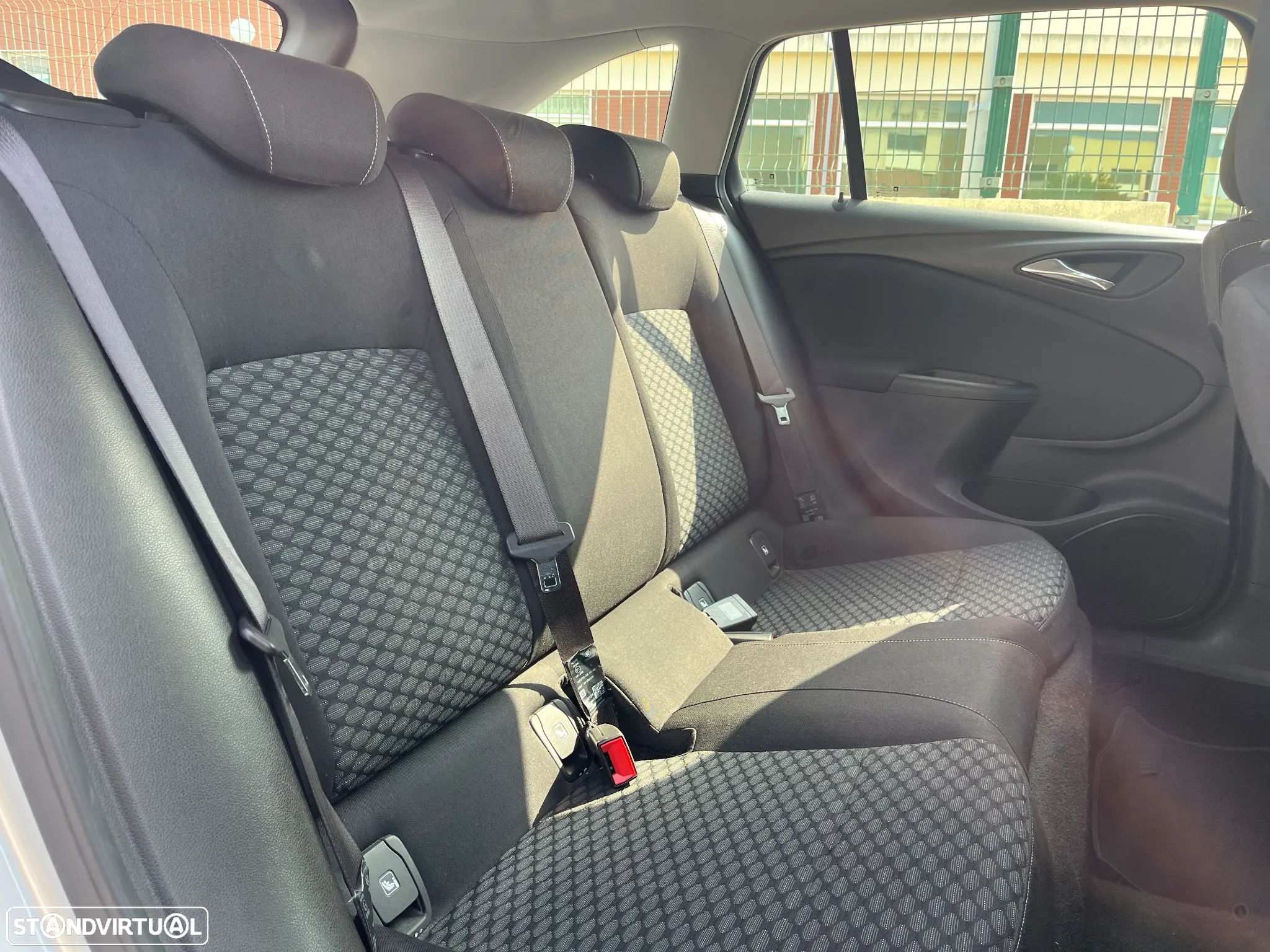 Opel Astra Sports Tourer 1.6 CDTI Business Edition S/S - 6