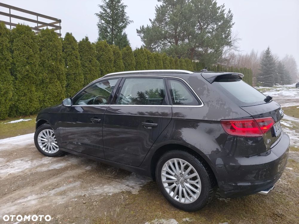 Audi A3 Sportback - 8