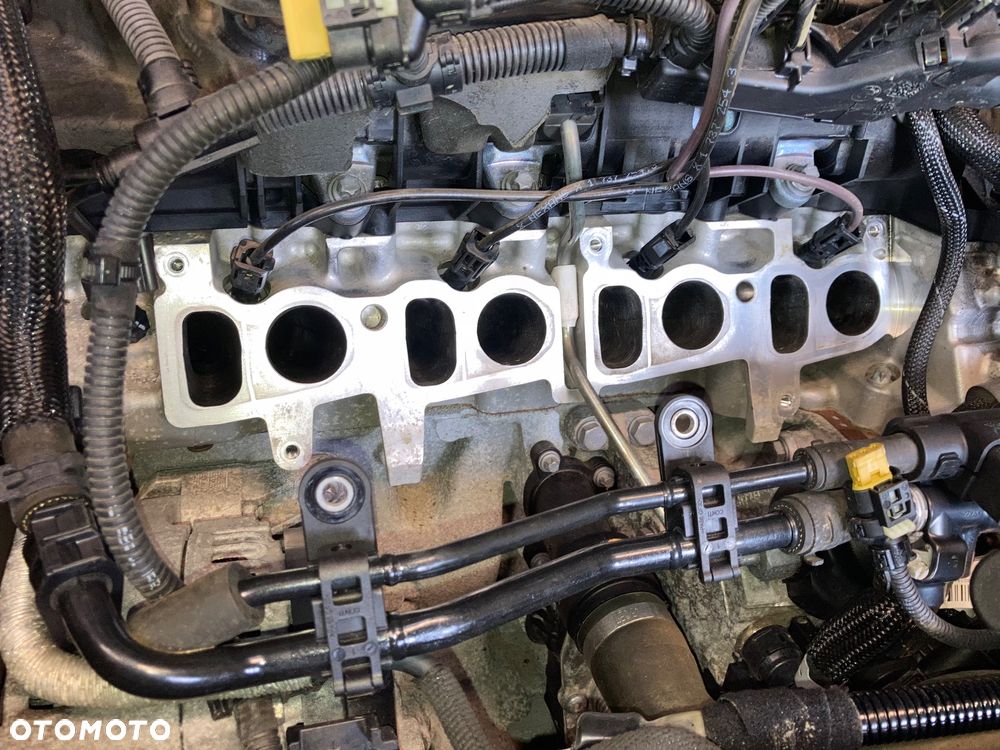 BMW Seria 2 218d GT Luxury Line - 32