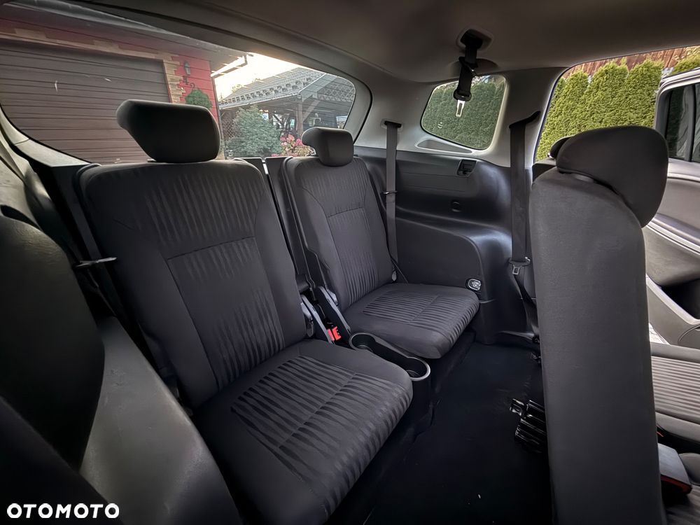 Opel Zafira - 24