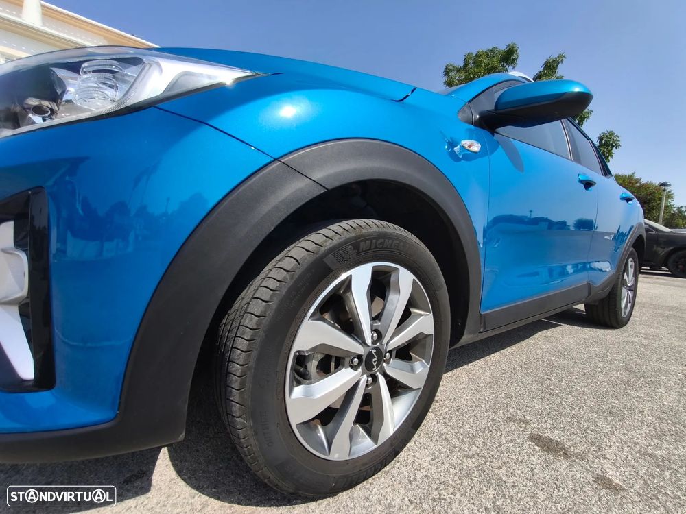 Kia Stonic 1.2 MPi Dynamic - 13