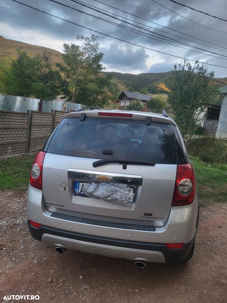 Chevrolet Captiva 2.0 FWD 7 loc. LT - 2