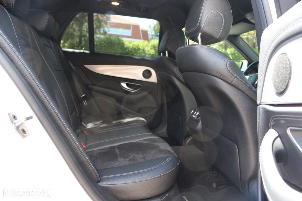 Mercedes-Benz E 220 d AMG Line 7L - 19