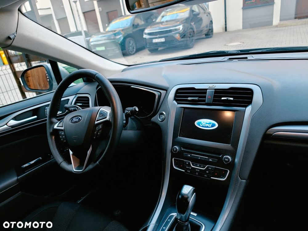 Ford Mondeo 2.0 TDCi Titanium PowerShift - 6