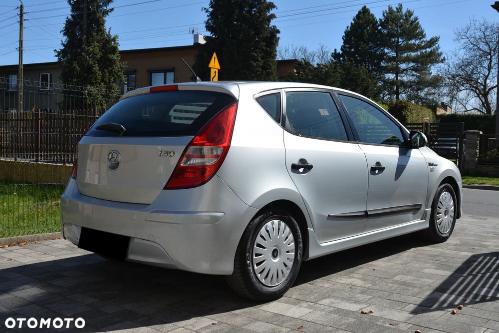 Hyundai i30 1.6 CRDi Blue Classic - 24
