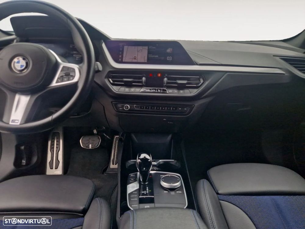 BMW 116 d Pack Desportivo M Auto - 12