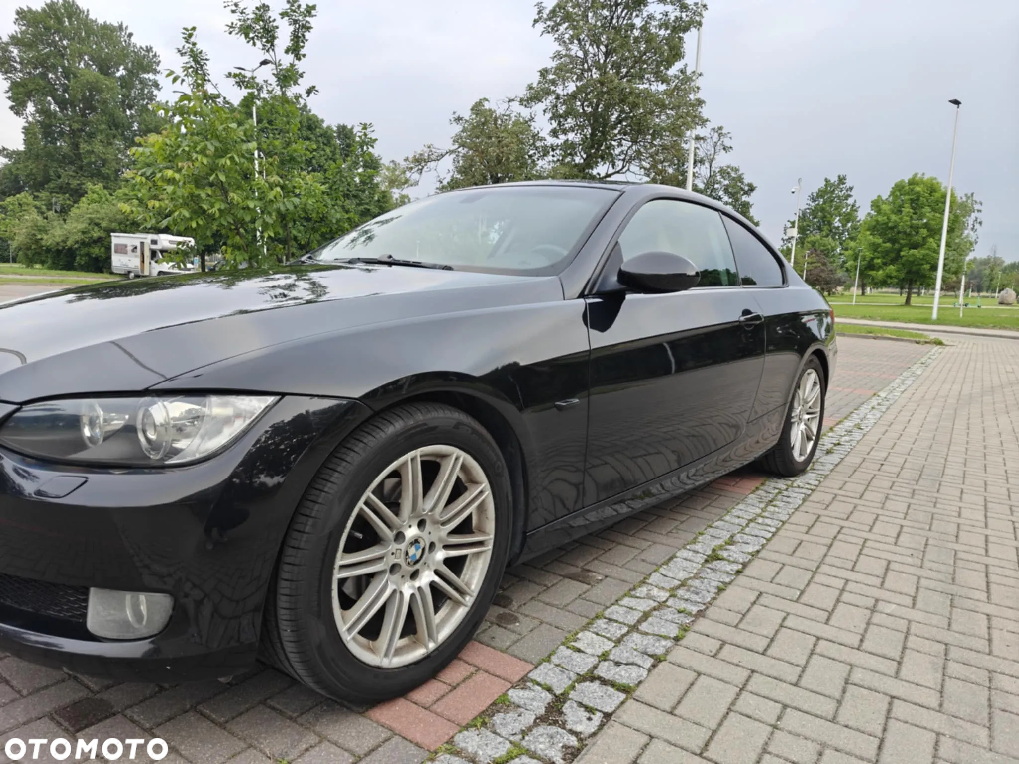 BMW Seria 3 320i Coupe - 3