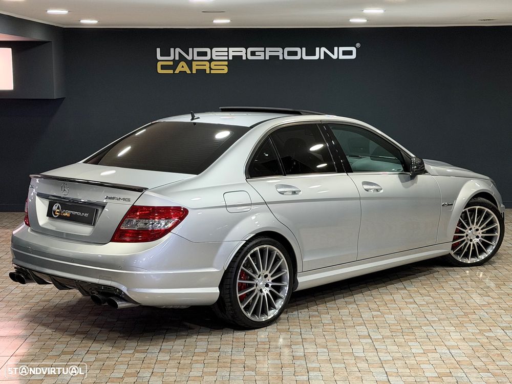 Mercedes-Benz C 63 AMG Standard - 8