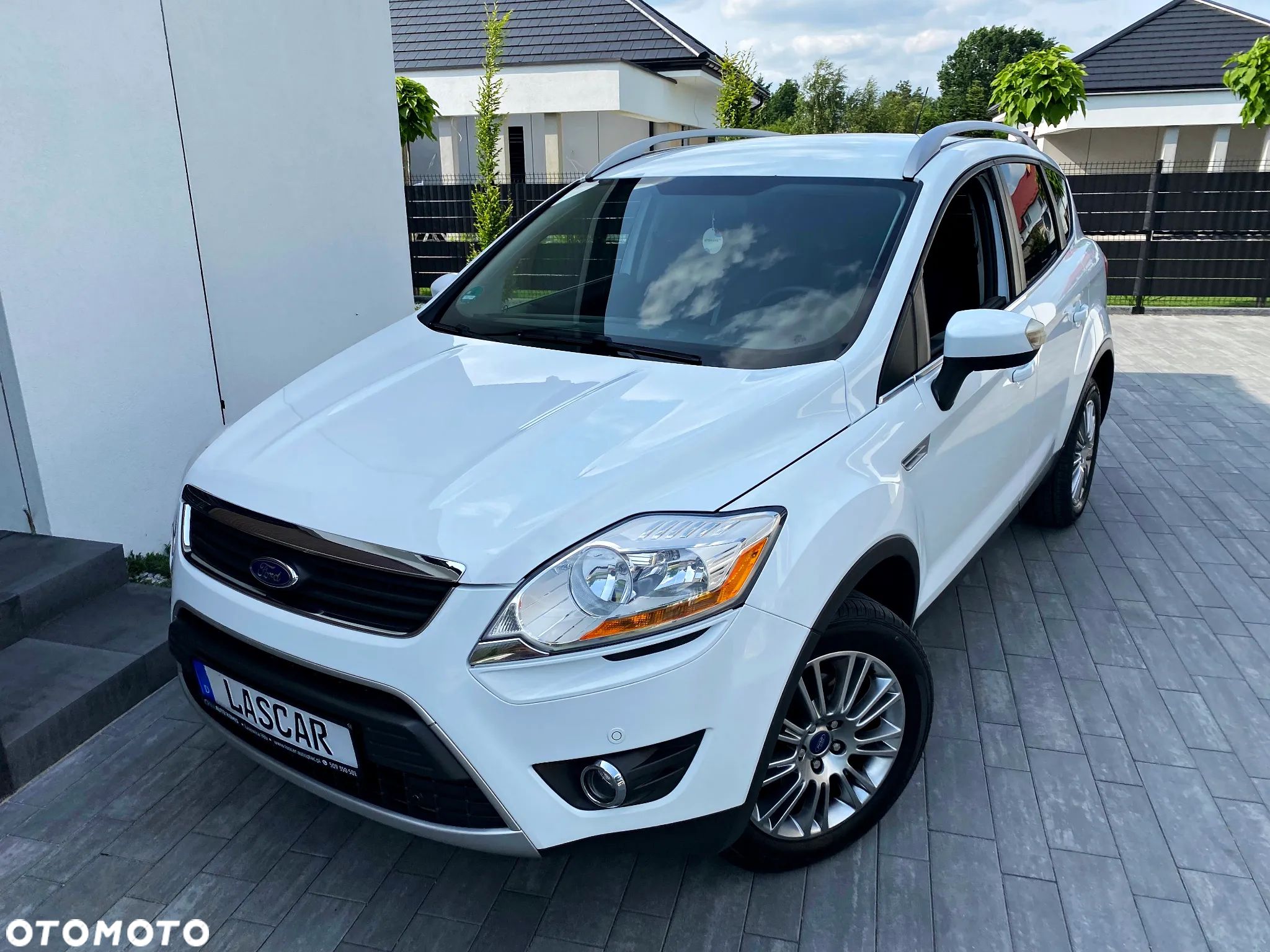 Ford Kuga 2.0 TDCi 4WD Titanium - 1