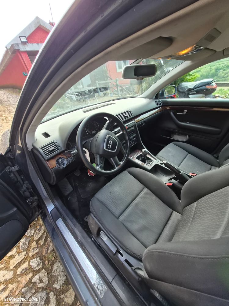 Audi A4 2.0 TDI Advance - 14