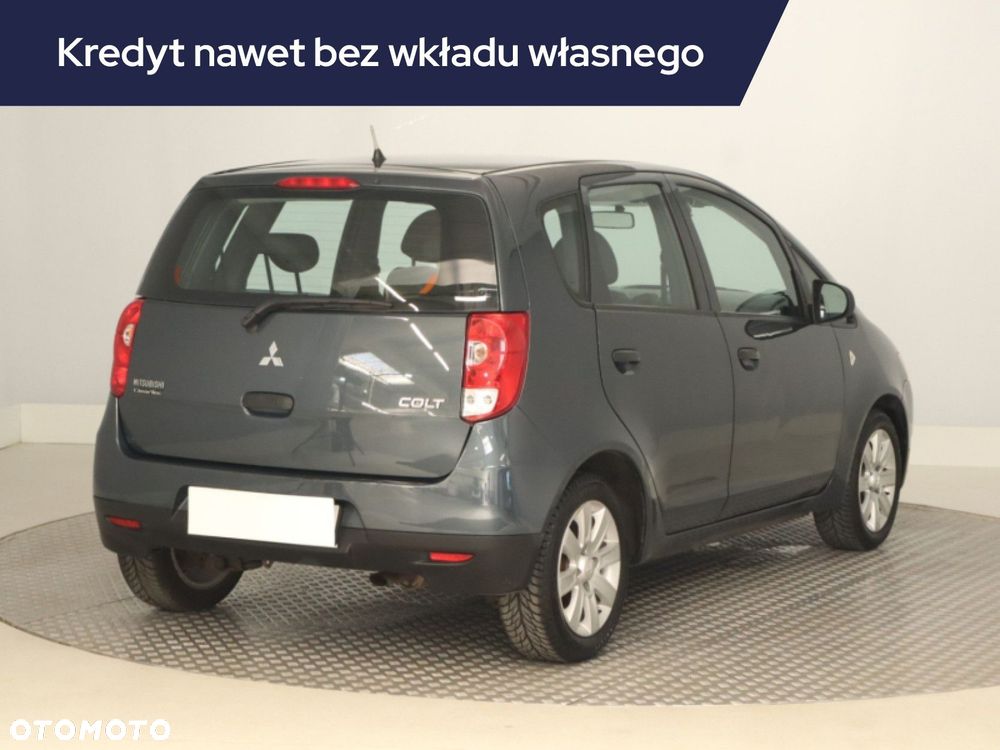 Mitsubishi Colt - 7