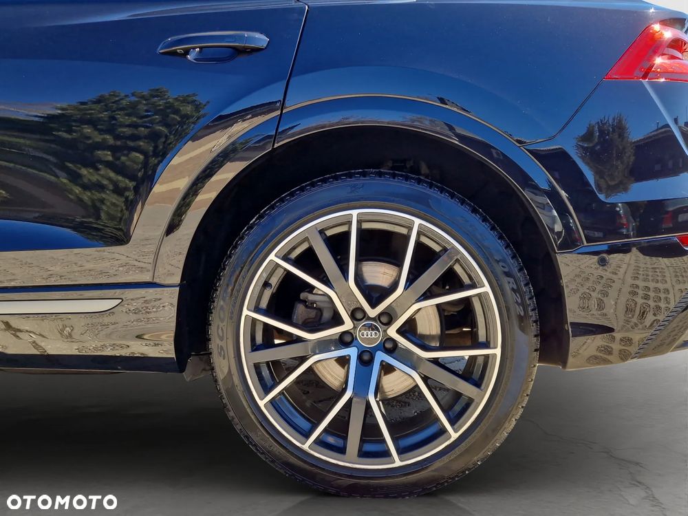 Audi Q8 - 33