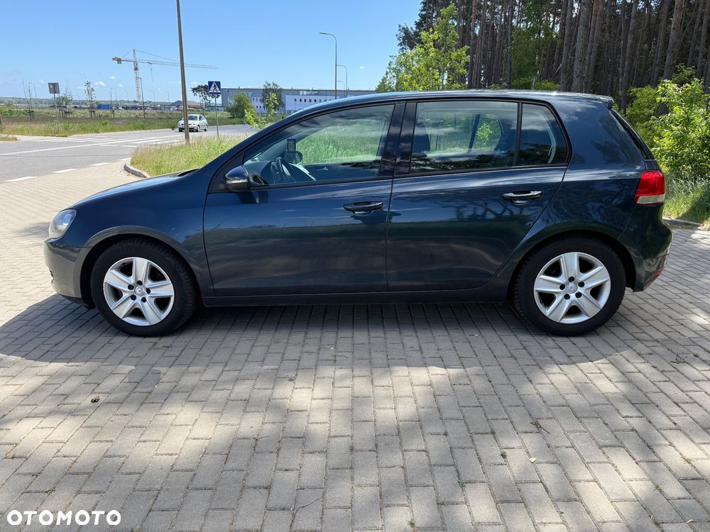 Volkswagen Golf 1.4 TSI Comfortline DSG - 2