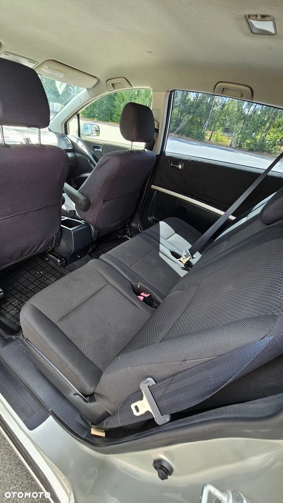 Toyota Corolla Verso 2.2 D-4D Gold - 12