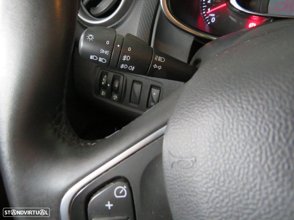 Renault Clio 0.9 TCe Limited - 22