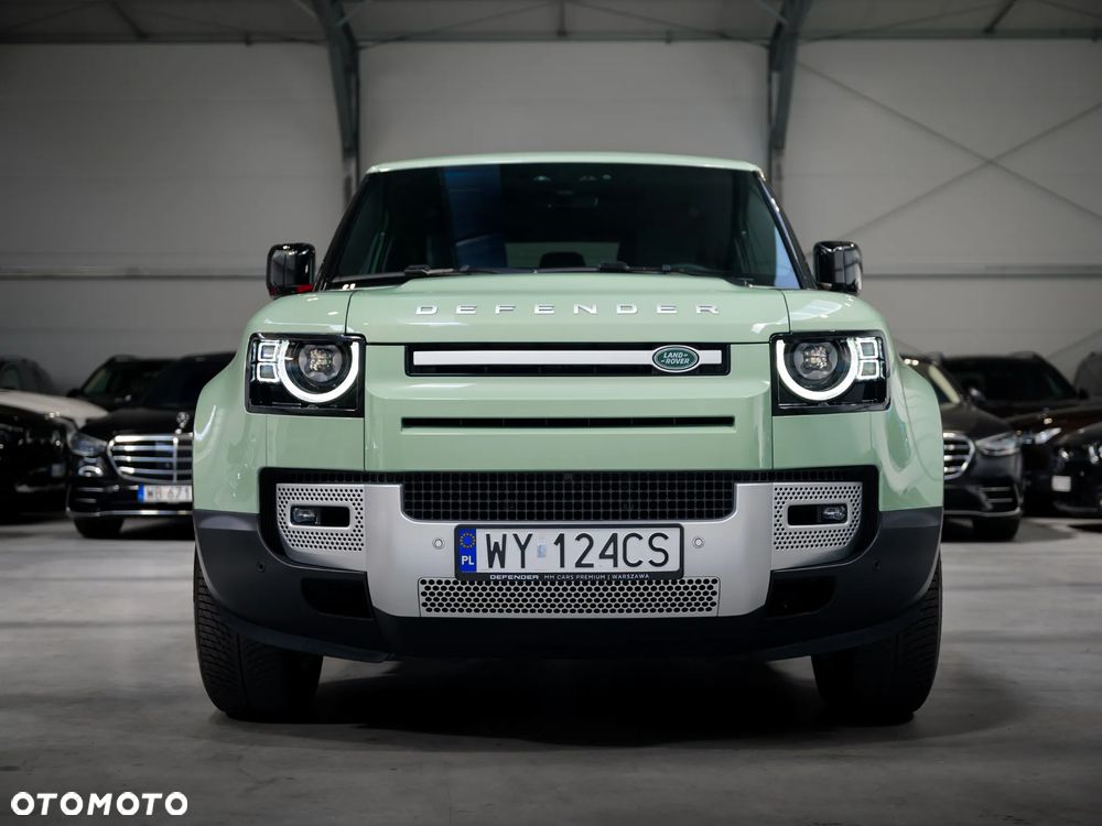 Land Rover Defender 3.0 P400 mHEV 75th Limited Edition - 14