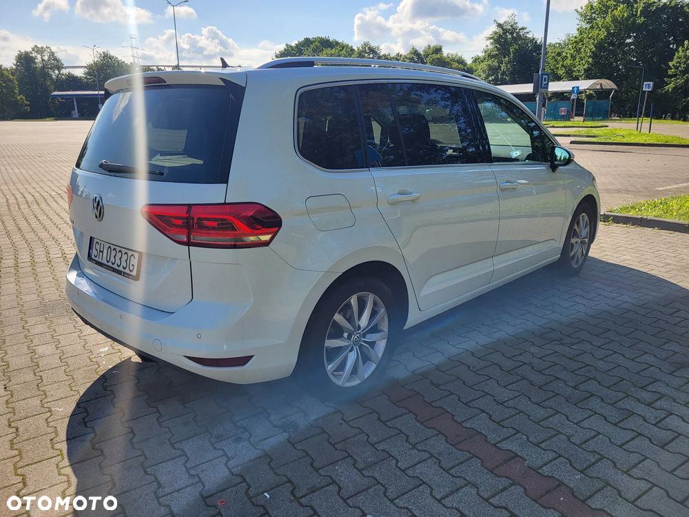 Volkswagen Touran 2.0 TDI BMT Highline - 3